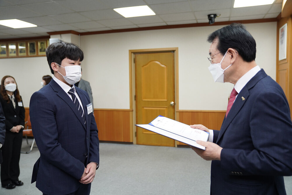 2020신규공무원 임용장 수여식 -