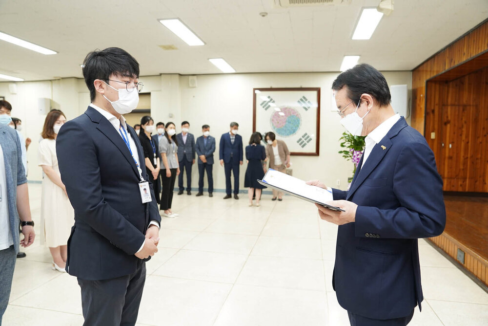 2021년도 하반기 4급 이하 정기인사 임용장 수여식 -1