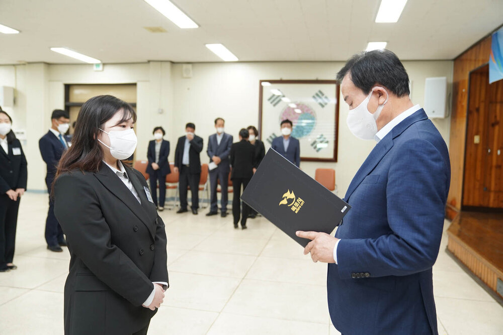 신규공무원 임용장-1