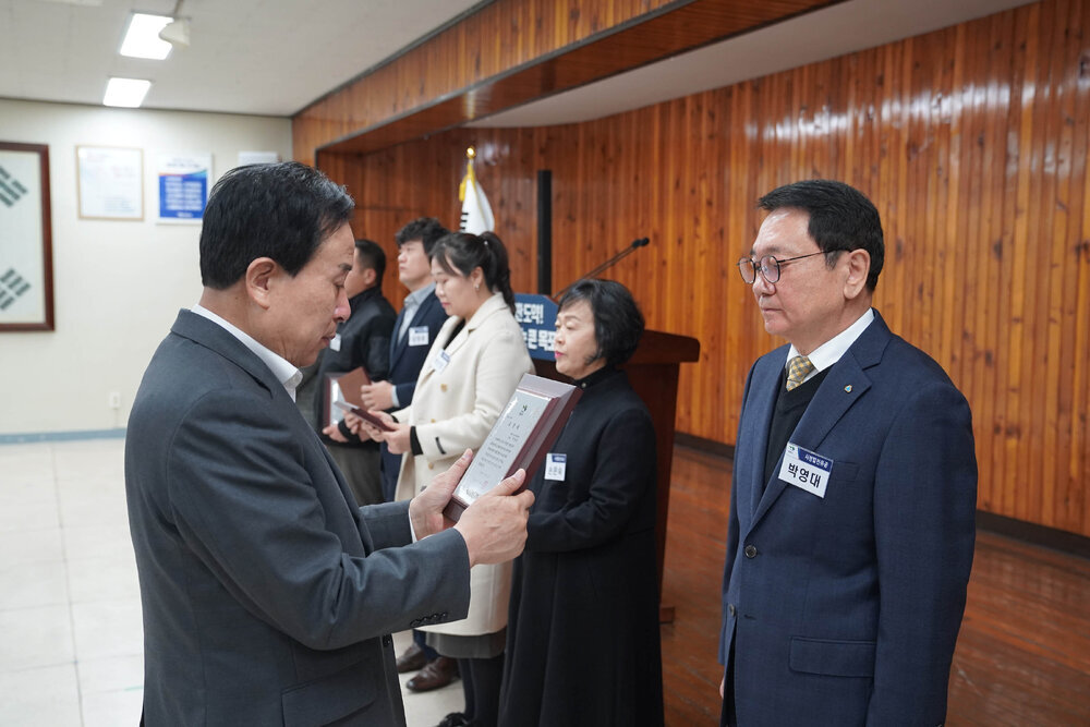 (12.01.회의실) 정례조회6.jpg