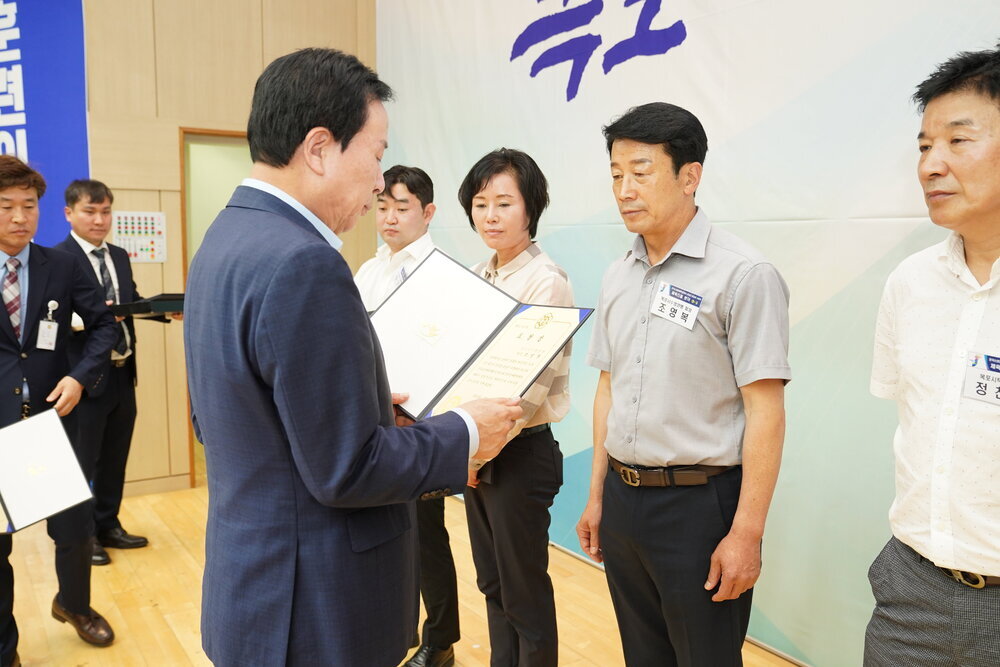 전국소년(장애학생)체전 성공개최 유공자 표창 수여식-5